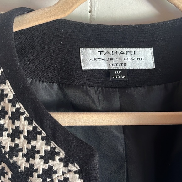 Tahari houndstooth jacket size 12P - Picture 2 of 6